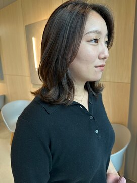 シダミノオ(sida MINOH) ☆ふんわり柔らかい雰囲気外ハネアッシュカラー☆