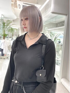 ガガ 心斎橋(GAGA) white gray