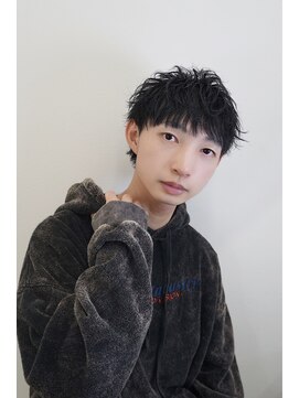 アイトーキョー 横浜(AI TOKYO) ツイストスパイラル/ハイライト/マッシュパーマ/ウルフ[横浜駅]