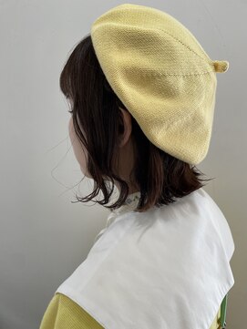 ヘアーアンドメイクアップモパ ベレー帽アレンジ