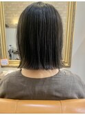 切りっぱなしボブ×グレージュカラー