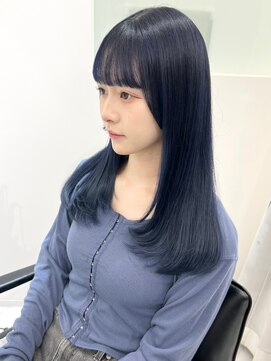 ランテルディ 渋谷(LANTERDIT) ネイビーブルー セミロング レイヤーカット ストレートヘア