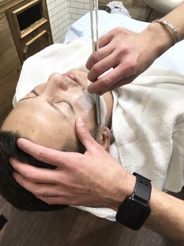 バーバーショップ ヘアーレストホーム(Barber Shop HAIR REST HOME)の写真/【人形町駅すぐ】丁寧×迅速な施術をお手頃プライスで！定期的なメンテナンスにも通いやすいメンズサロン◇