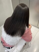 ザザ ZA/ZA 茗荷谷 秋におすすめオリーブカラー