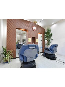 髪の状態やクセを見極めた、あなたに似合うベストなスタイルをご提案♪気さくな雰囲気で相談もしやすい◎