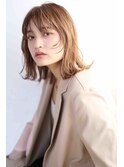 ミディアムレイヤーボブ