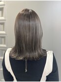グレージュ×ハイライト