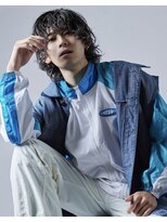 アストラ(ASTRA)&nbsp;MEN’S HAIR/波巻きツイストスパイラル/リバースセンターパート