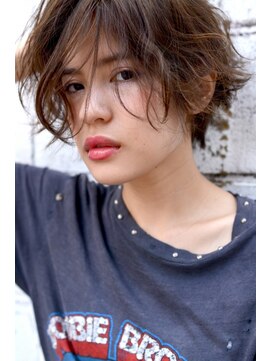 ミラバイグリーン(Mira by green) ノーブル・ハンサムショート