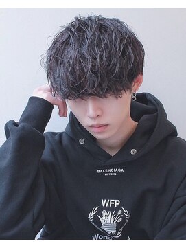 シン(syn) ツイストスパイラル シルエットマッシュ