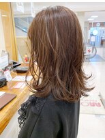 モリオ フロム ロンドン サッポロファクトリー店(morio FROM LONDON)&nbsp;【morio札幌】大人かわいい外ハネレイヤーミディ