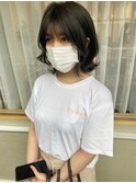 オリーブグレー