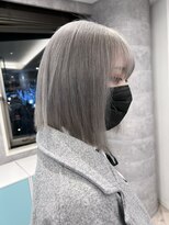 ルーブ トウキョウ(Loob. TOKYO)&nbsp;グレーカラー（ダブルカラー）×ボブ