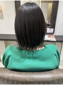 パツンと切りっぱなし外ハネスタイル