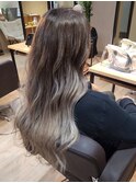 【秋冬と言えば】グレージュグラデーション