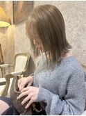 ミルクティーベージュ_ハイトーン_外ハネ