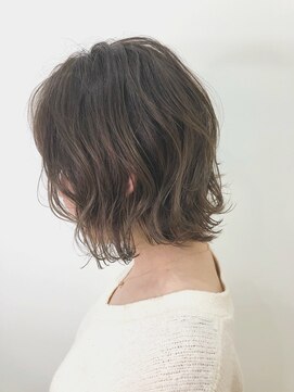 エル(Ele.) ミルクティーベージュ×外ハネボブ【Ele.】