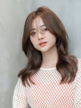 イオ 本厚木(io) 韓国レイヤーくびれ似合わせカットイメチェンフルバンク小顔