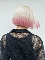 ロックス バイ マグ 松本(rocks BY MAG)&nbsp;ホワイトカラーピンクカラーブリーチケアブリーチボブ