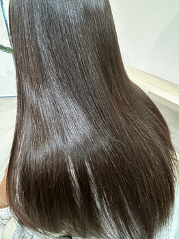 ミューズ ウヌマ(MU-SE UNUMA)の写真/当店オススメの【美髪矯正】は乾かすだけで快適なツヤストレートが叶う☆艶やかで、まとまりのある髪へ♪
