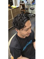 オムヘアーバイグルーマーズ(HOMME HAIR by GROOMER/S)&nbsp;サイドパート×ハードパーマ　HOMMEHAIR２ｎｄ江ヶ崎