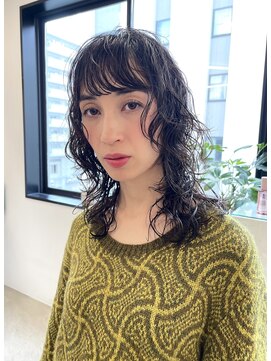 カルテ(QUARTE) 【24-25AW】ミディアムウルフパーマ