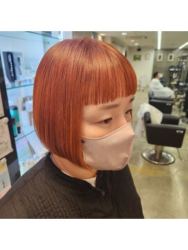 レヴェヘア rever hair ショートバングボブ