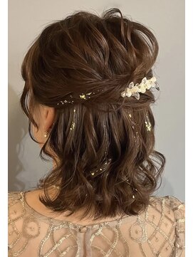 ヘアメイク ギャリス 北新地店(HAIR MAKE SALON Gallis) ハーフアップ