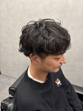 シャドウパーマ