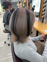 ラウル(Laulu)&nbsp;着物ヘア/大人ガーリー/ダークアッシュ/似合わせカット/佐倉