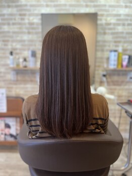アネーロ ヘア デザイン(anhelo hair design)の写真/髪質改善で叶える圧倒的なツヤと持続力◎カラーやストレートと同時施術で、手触りの違いをその場で実感♪