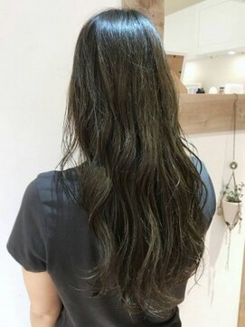 ジェイ エヌ バイ ネオリーブ(J/N by neolive) 【Neolive east】カジュアルロング☆