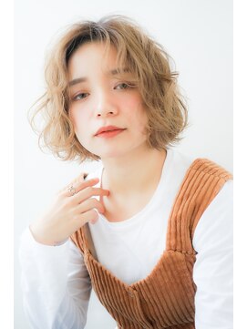 ネオリーブカフ 鶴ヶ峰店(Neolive caff) ハイトーン系カラーが急増中♪柔らかいフレンチボブ