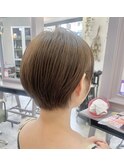 耳かけすっきりショートヘア