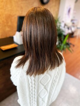 アークスヘアー べージュハイライト髪質改善酸熱トリートメント艶感ストレート