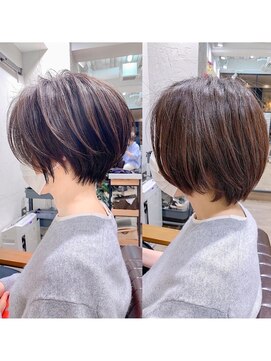 アヴァロン(AVALON) 絶壁解消×白髪ぼかし×40代×前髪長め大人ショートボブ永