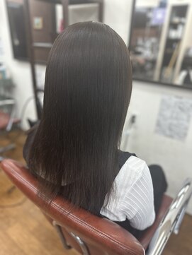 ヘアーサロン カラー 色彩店(COLOR) グレージュ