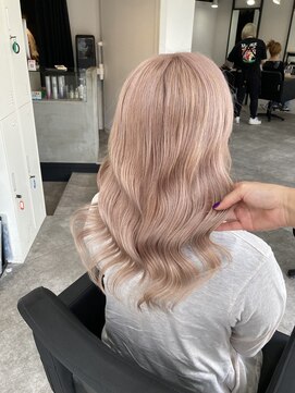 ラフ 難波店(LAFF) #黒髪#ボブルフ#ネビージュ#小顔#ワンレン