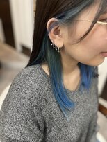 ヘアーアンドブック マルキーズ(hair&book marqise) インナーカラー・ブルー