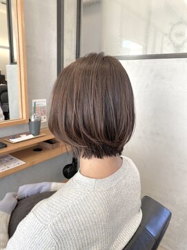 ソッカ(socca) 切りっぱなしショートウルフレイヤー