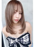 柔らかなカールで魅力UP