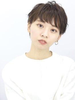 アオゾラヘアーカミノウラ(AOZORA HAIR kaminoura)の写真/【熊本の街中でカットが得意な人気店】小顔魅せ効果を叶える顔まわりのカットが◎