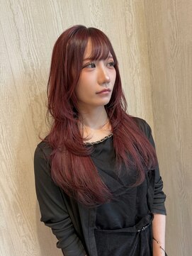 タブーセントラル(TABOO Central) レイヤーカット/ワインレッド/Aujuaトリートメント