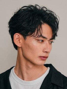 フィフス 栄(fifth) 栄メンズカットニュアンスパーマ毛流れセンターパートネープレス