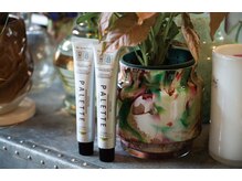 トーフ(tohf)の雰囲気（イタリアオーガニック認証ICEA取得／ヴィラロドラカラー取扱店）