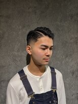 ドゥーエン 緑橋店(DoEN) スキンフェード/サイドパート