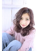 ウーロス(uros.) セミウェット スポンテニアス フリンジバング グレージュトップ