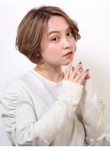 ハイトーンショートボブ