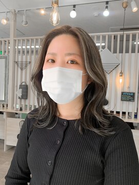 フリーダムメルシー(freedom Merci) ■コントラストハイライト　韓国風　外はね