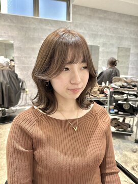 アンダーバーホワイト(_WHITE) 大人かわいいミディアムヘア